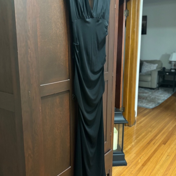 Authentic Nicole Miller (Gold Label) Gown - Size 12 - Picture 2 of 4